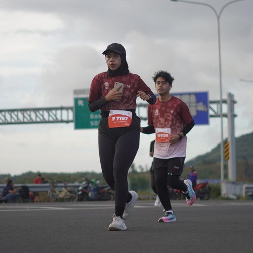 Race photo from KEDIRI HALF MARATHON 2026