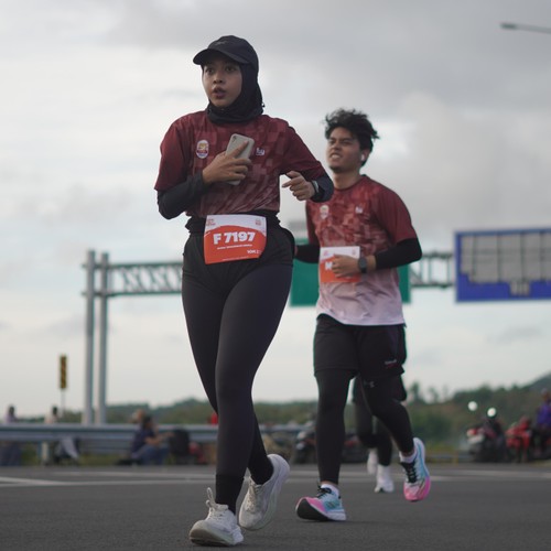 Race photo from KEDIRI HALF MARATHON 2026