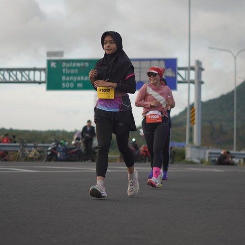 Race photo from KEDIRI HALF MARATHON 2026