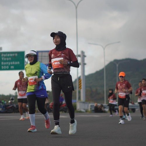 Race photo from KEDIRI HALF MARATHON 2026