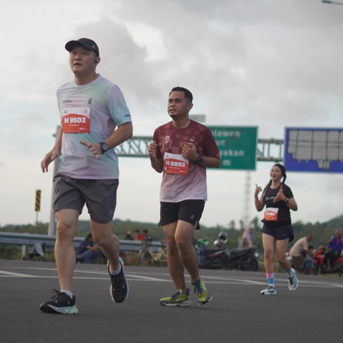 Race photo from KEDIRI HALF MARATHON 2026
