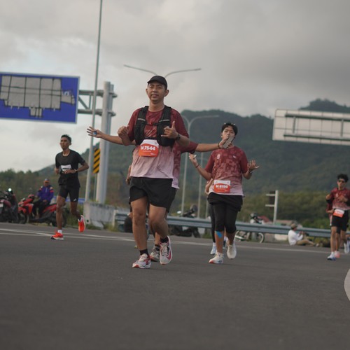 Race photo from KEDIRI HALF MARATHON 2026
