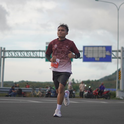 Race photo from KEDIRI HALF MARATHON 2026