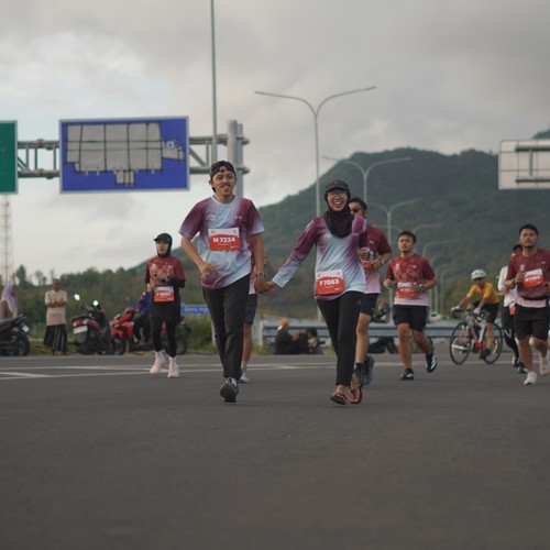 Race photo from KEDIRI HALF MARATHON 2026