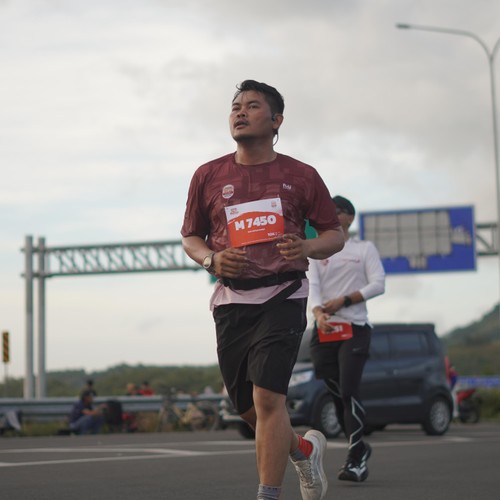 Race photo from KEDIRI HALF MARATHON 2026