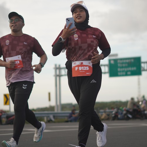 Race photo from KEDIRI HALF MARATHON 2026