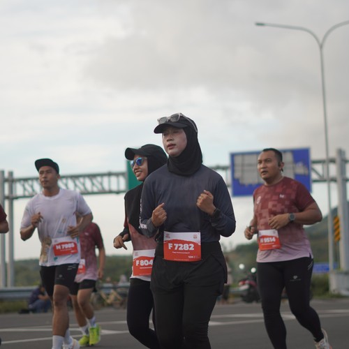 Race photo from KEDIRI HALF MARATHON 2026