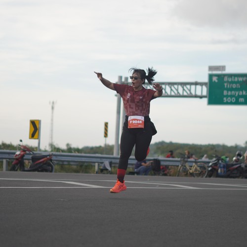 Race photo from KEDIRI HALF MARATHON 2026