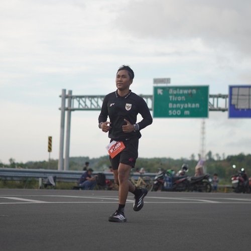 Race photo from KEDIRI HALF MARATHON 2026