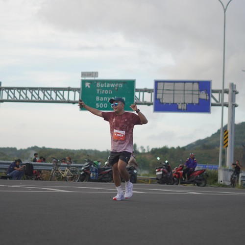 Race photo from KEDIRI HALF MARATHON 2026