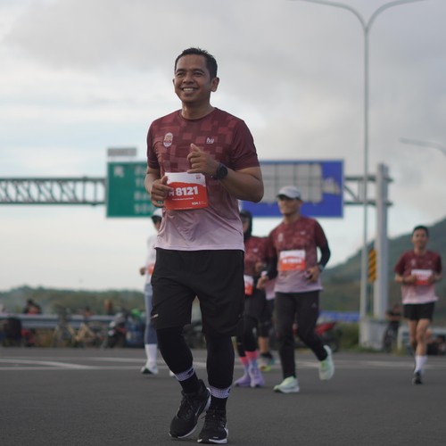 Race photo from KEDIRI HALF MARATHON 2026