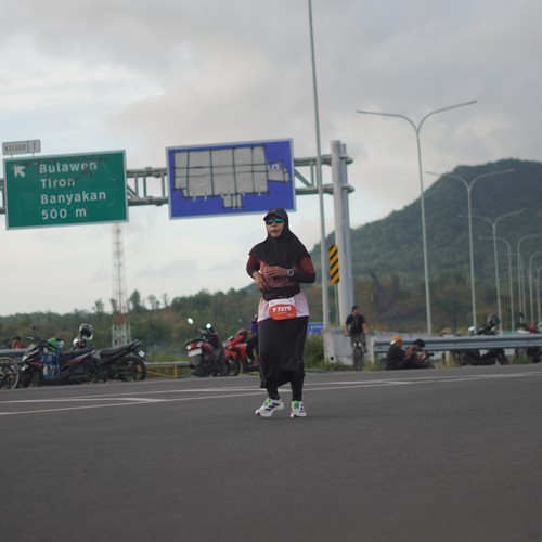 Race photo from KEDIRI HALF MARATHON 2026
