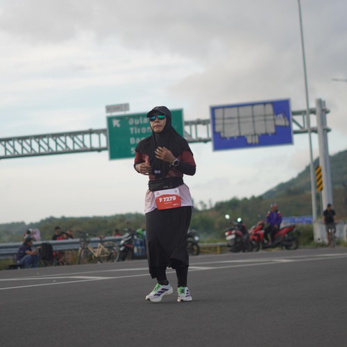 Race photo from KEDIRI HALF MARATHON 2026