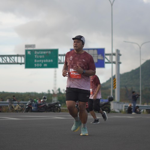 Race photo from KEDIRI HALF MARATHON 2026
