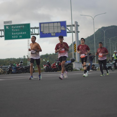 Race photo from KEDIRI HALF MARATHON 2026
