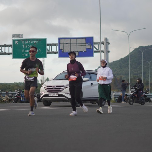 Race photo from KEDIRI HALF MARATHON 2026