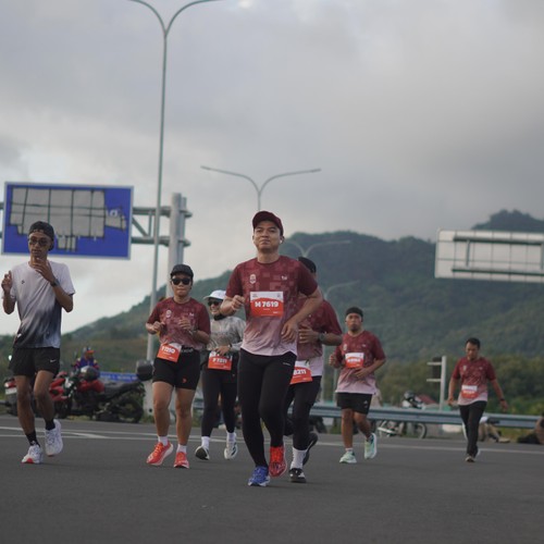 Race photo from KEDIRI HALF MARATHON 2026