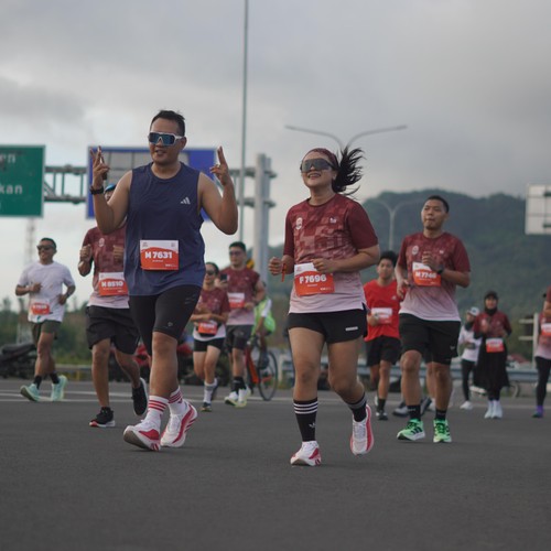 Race photo from KEDIRI HALF MARATHON 2026