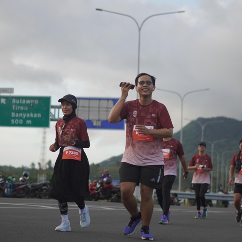 Race photo from KEDIRI HALF MARATHON 2026