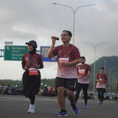 Race photo from KEDIRI HALF MARATHON 2026