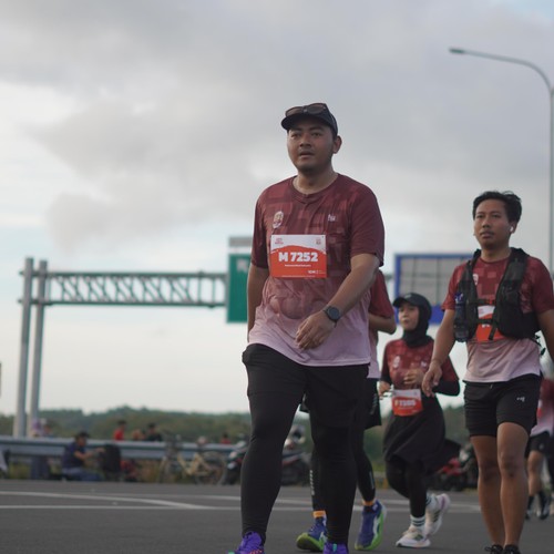 Race photo from KEDIRI HALF MARATHON 2026