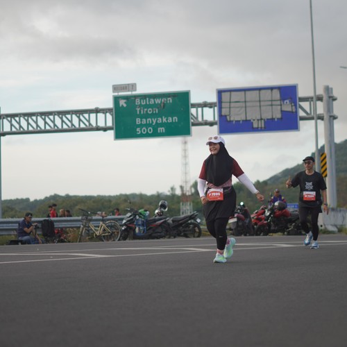 Race photo from KEDIRI HALF MARATHON 2026