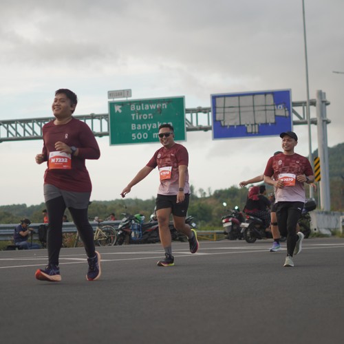 Race photo from KEDIRI HALF MARATHON 2026