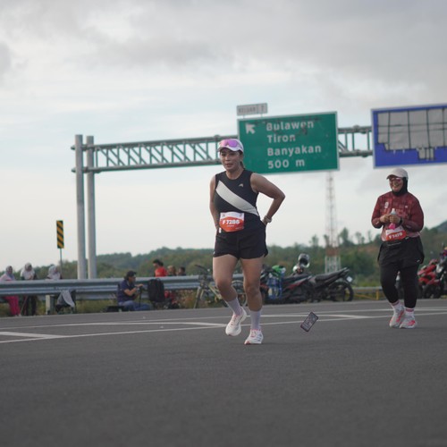 Race photo from KEDIRI HALF MARATHON 2026