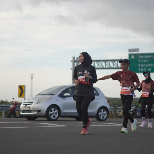 Race photo from KEDIRI HALF MARATHON 2026