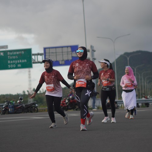 Race photo from KEDIRI HALF MARATHON 2026