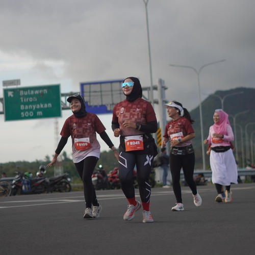 Race photo from KEDIRI HALF MARATHON 2026