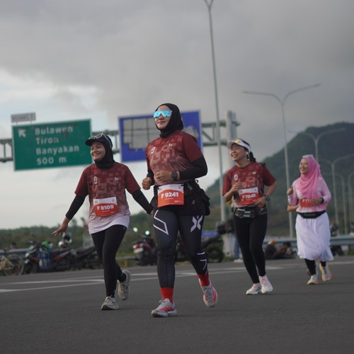 Race photo from KEDIRI HALF MARATHON 2026