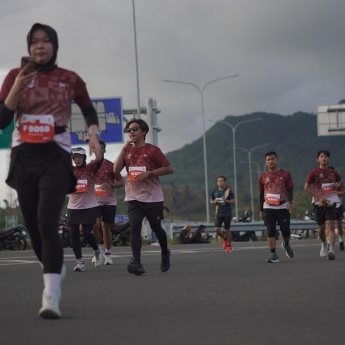 Race photo from KEDIRI HALF MARATHON 2026