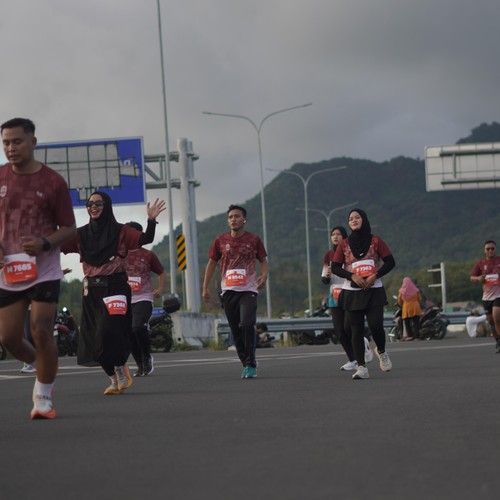 Race photo from KEDIRI HALF MARATHON 2026