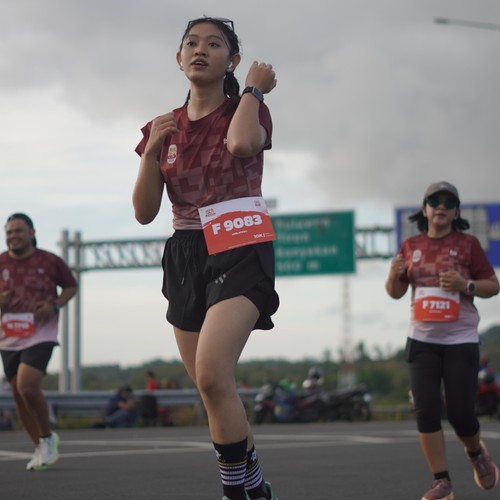 Race photo from KEDIRI HALF MARATHON 2026