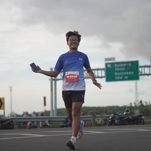 Race photo from KEDIRI HALF MARATHON 2026
