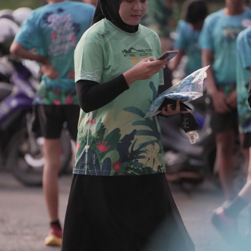 Race photo from VIBES AND STRENGTH CAMP ABR 2025