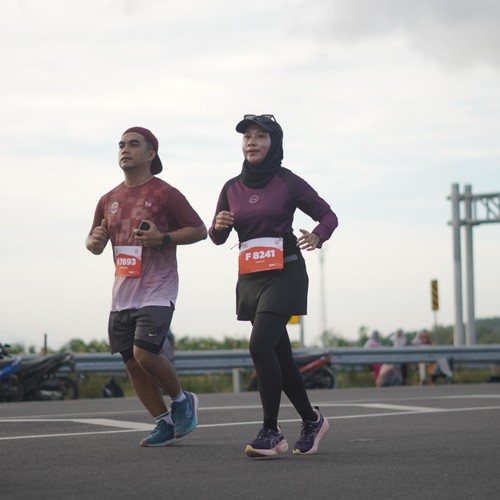 Race photo from KEDIRI HALF MARATHON 2026
