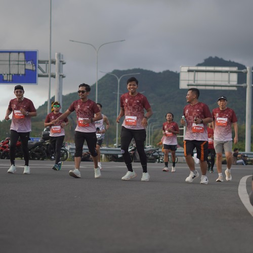 Race photo from KEDIRI HALF MARATHON 2026