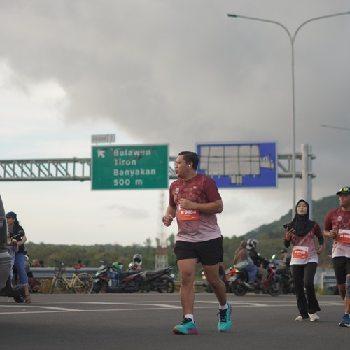 Race photo from KEDIRI HALF MARATHON 2026