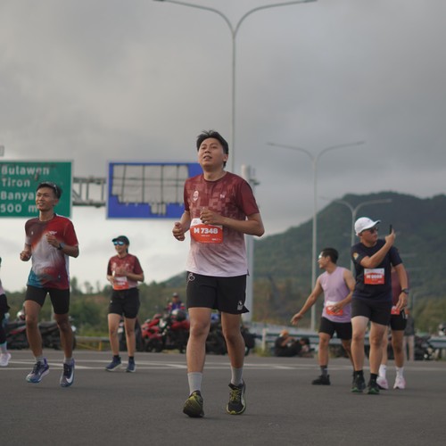 Race photo from KEDIRI HALF MARATHON 2026