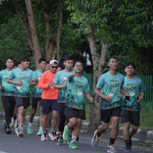 Race photo from VIBES AND STRENGTH CAMP ABR 2025
