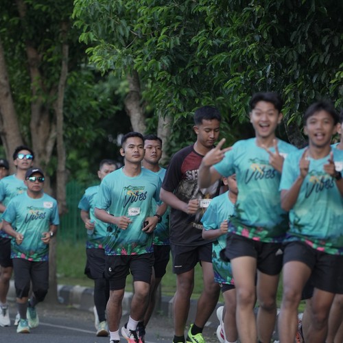 Race photo from VIBES AND STRENGTH CAMP ABR 2025