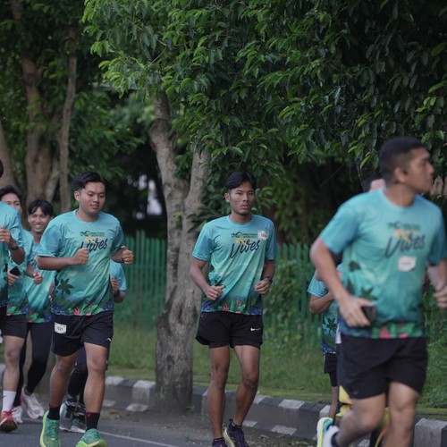 Race photo from VIBES AND STRENGTH CAMP ABR 2025