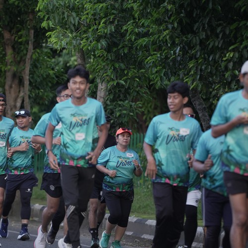 Race photo from VIBES AND STRENGTH CAMP ABR 2025