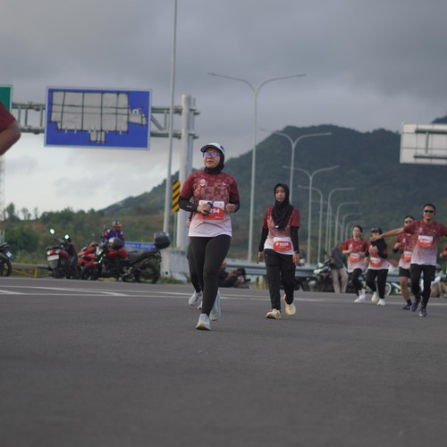 Race photo from KEDIRI HALF MARATHON 2026