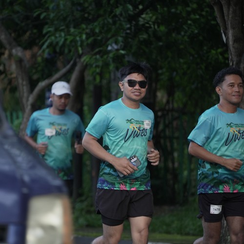 Race photo from VIBES AND STRENGTH CAMP ABR 2025