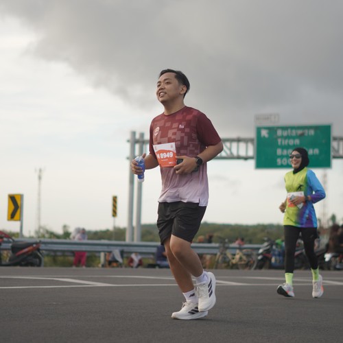 Race photo from KEDIRI HALF MARATHON 2026