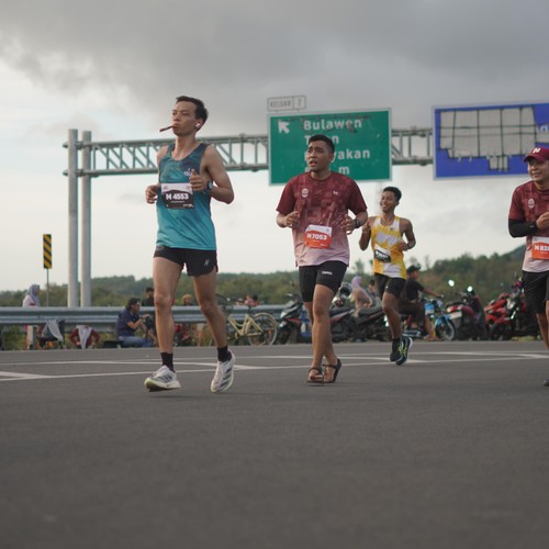 Race photo from KEDIRI HALF MARATHON 2026
