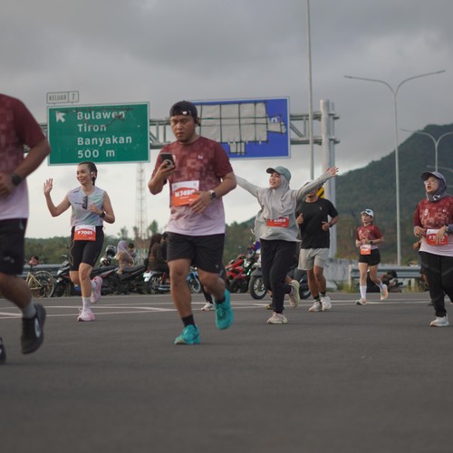 Race photo from KEDIRI HALF MARATHON 2026